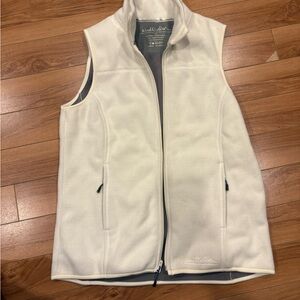 Wind River White Fleece Vest